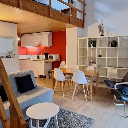 Au Gre Des Vents - Et D'hotes 게스트하우스 Furfooz